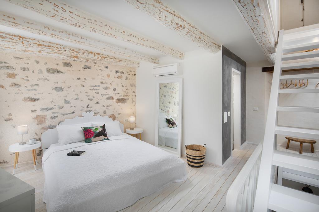Casa Pharus Villa Bale Exteriör bild